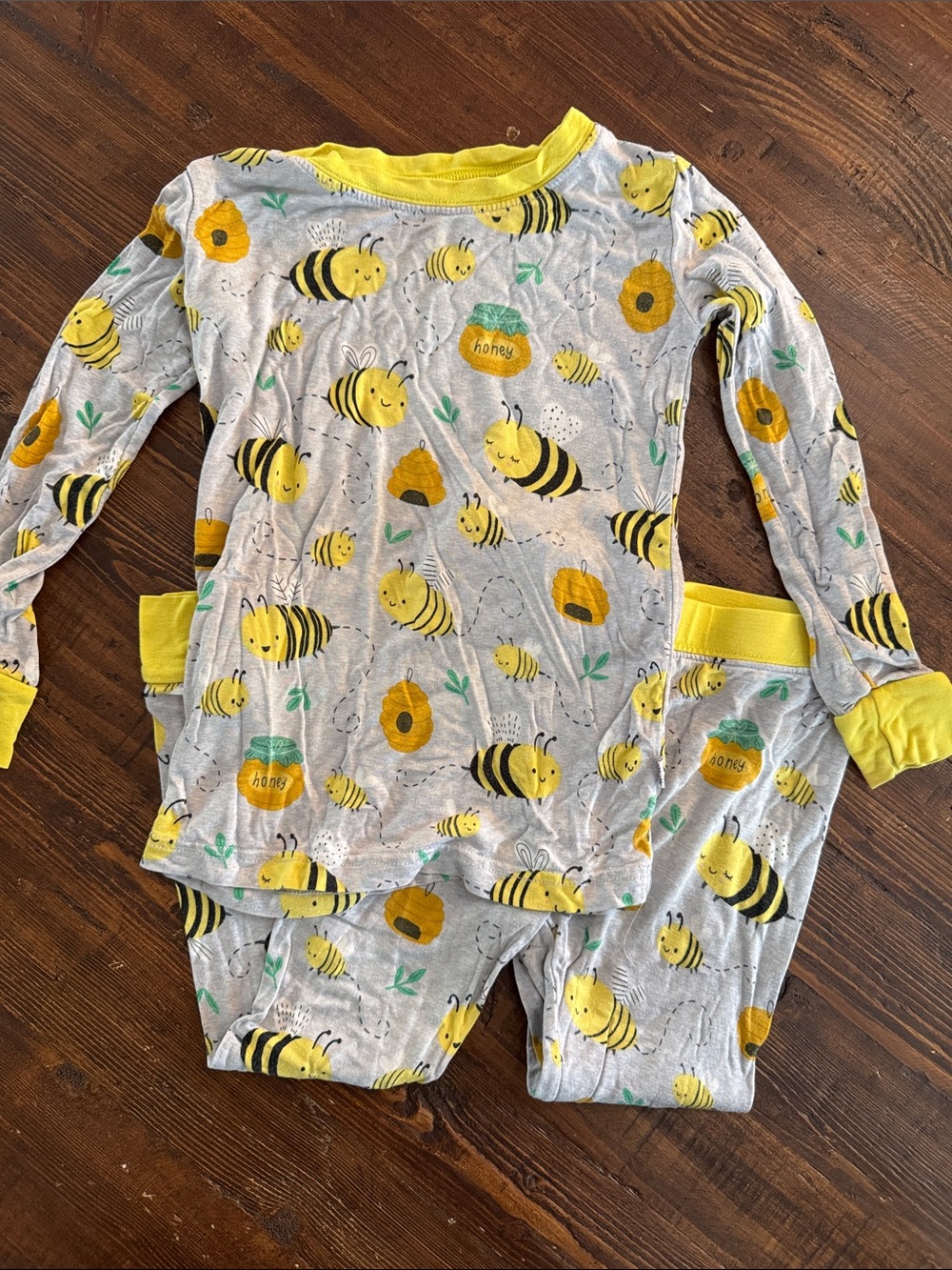 Little. Sleepies Kids Bee Print Yellow Pajama Set
